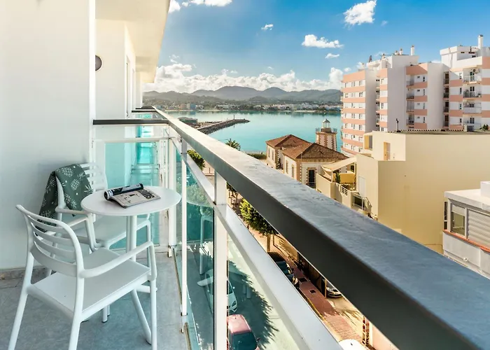 Hotel Apartamentos Vibra Central City - Adults Only San Antonio Abad